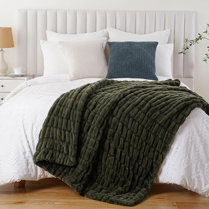 BATTILO HOME Olive Green Faux Fur Throw Blanket for Bed, Large Double Side Reversible Ruched Faux Rabbit Fur Throw for Couch, Bed, Super Soft Blanket Cozy Warm Mink Blanket, 60"x80"