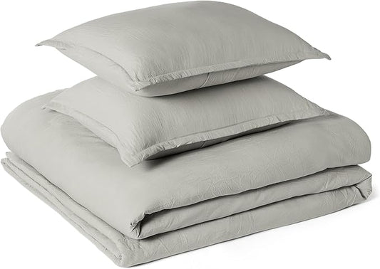 Amazon Basics Brushed Microfiber Comforter Set, Extra Soft with Natural Texture, 3-Piece, Queen/Full, Grey