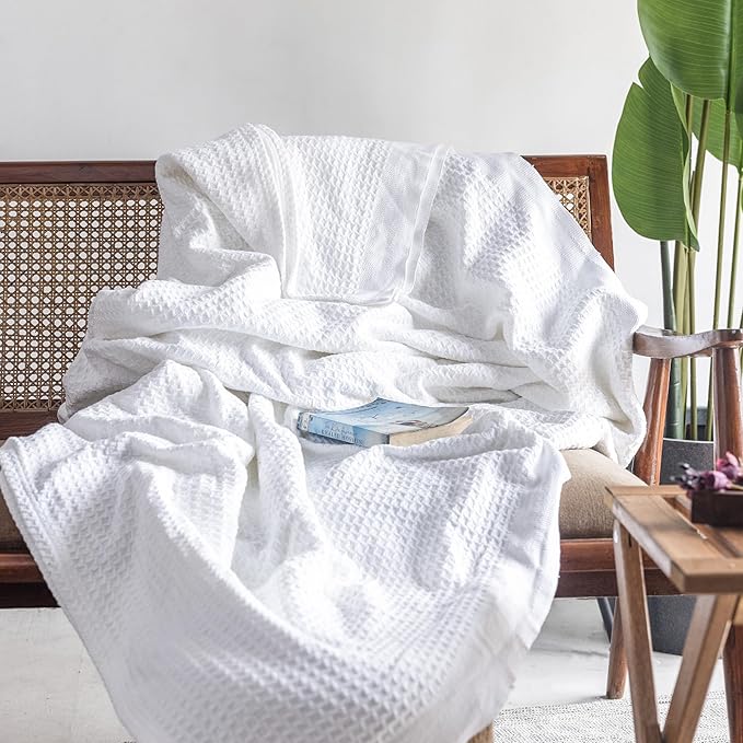 Salt Earth 100% Cotton Throw Blanket, Twin, 68"X92" Waffle Throws for Home, Bedrooms, Outdoor & Office Couch, Cozy Bed Room Decor Blankets, Christmas Blankets and Throws (White)